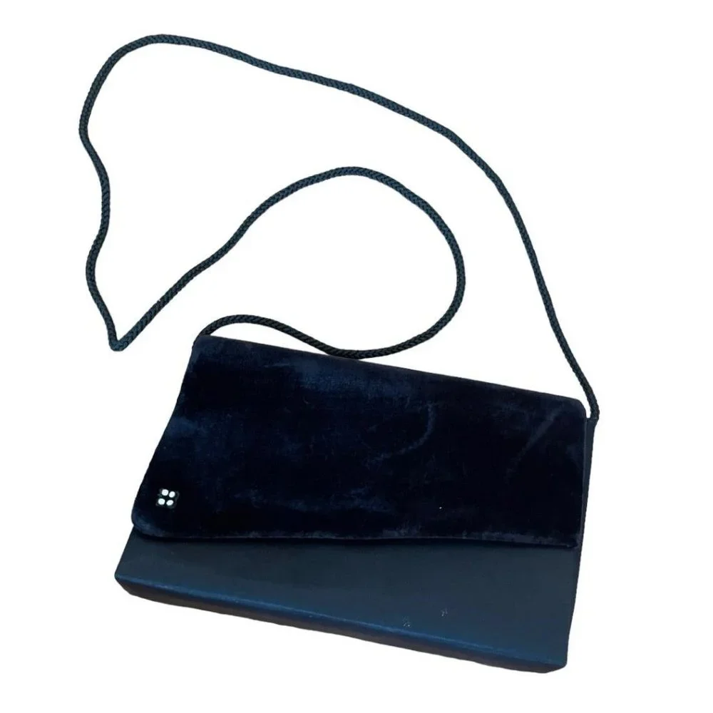 Vintage 1990s La Regale Satin and Velvet Black Evening Bag Clutch‎ Shoulder Bag